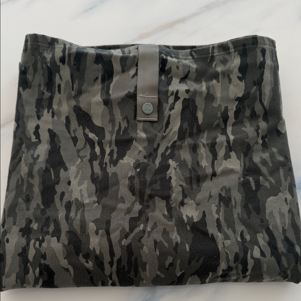 Lululemon vinyasa scarf in camo